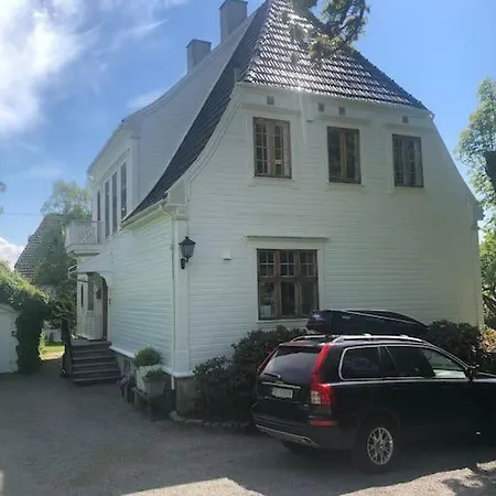 Nydelig Hus, Ons 2024 فيلة ستافانجر