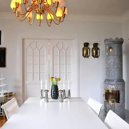 فيلة Nydelig Hus, Ons 2024